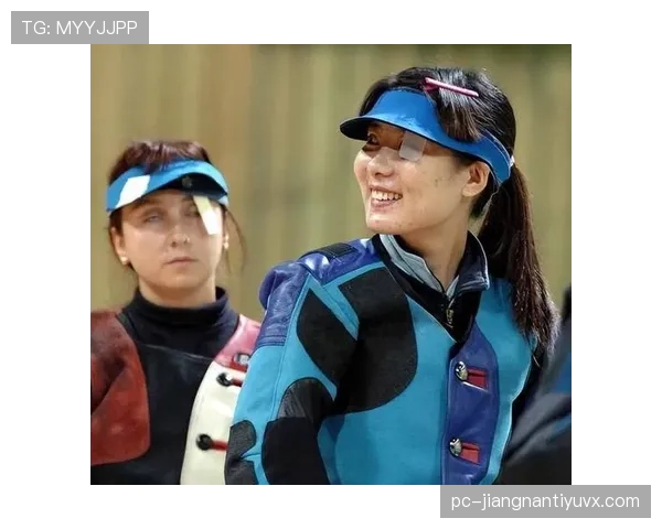 杜丽这日常，朋友圈直接换成了明星大片背景栏，谁受得了？