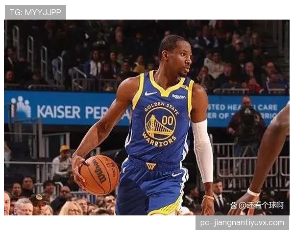 库明加利用挡拆创造机会，提升三分命中率显著优于上赛季