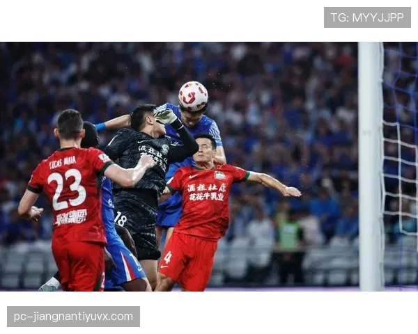 申花中场控制力不足问题显现，越守越被动对球队比赛走势带来影响